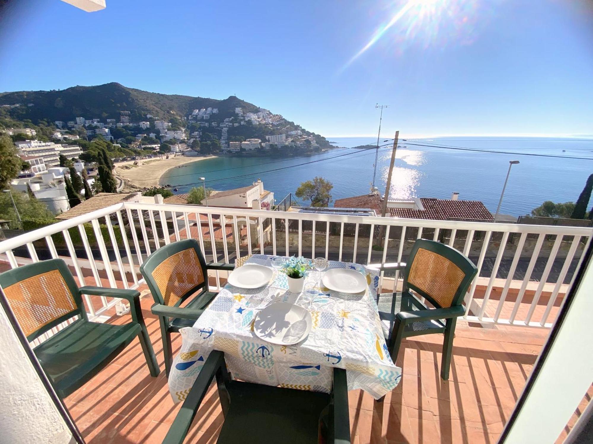 Eden Mar Apartment Roses Bagian luar foto