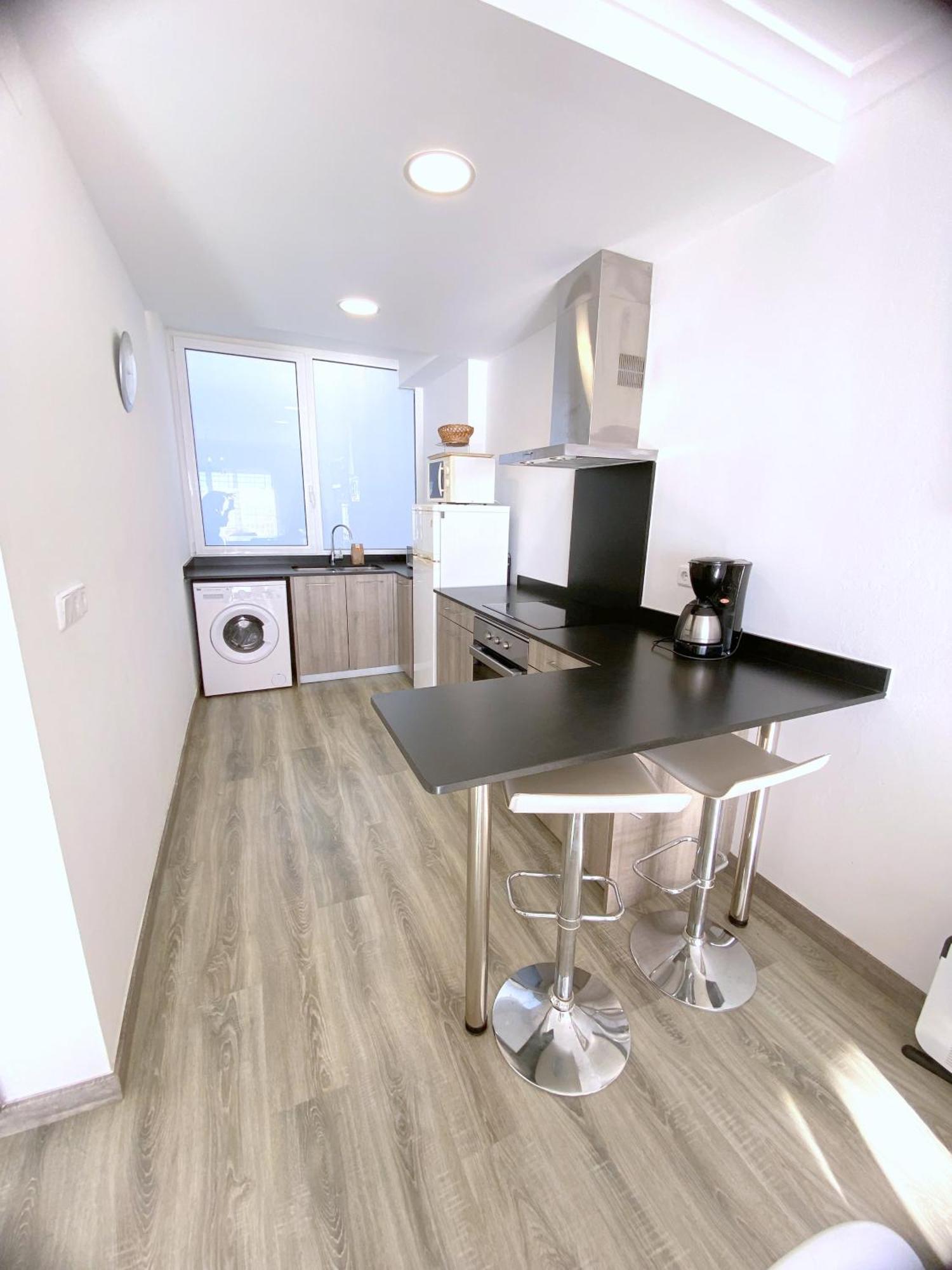 Eden Mar Apartment Roses Bagian luar foto